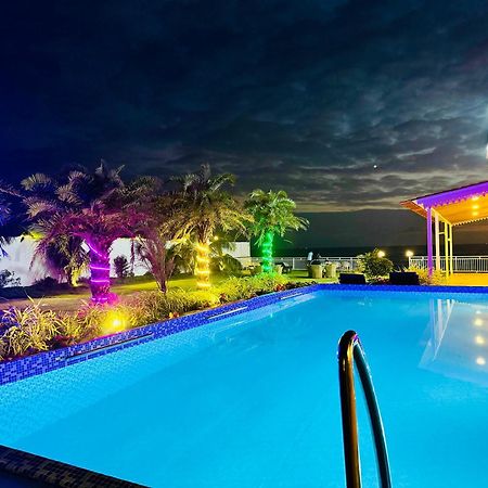Maargit Beach Resort マンドレム エクステリア 写真
