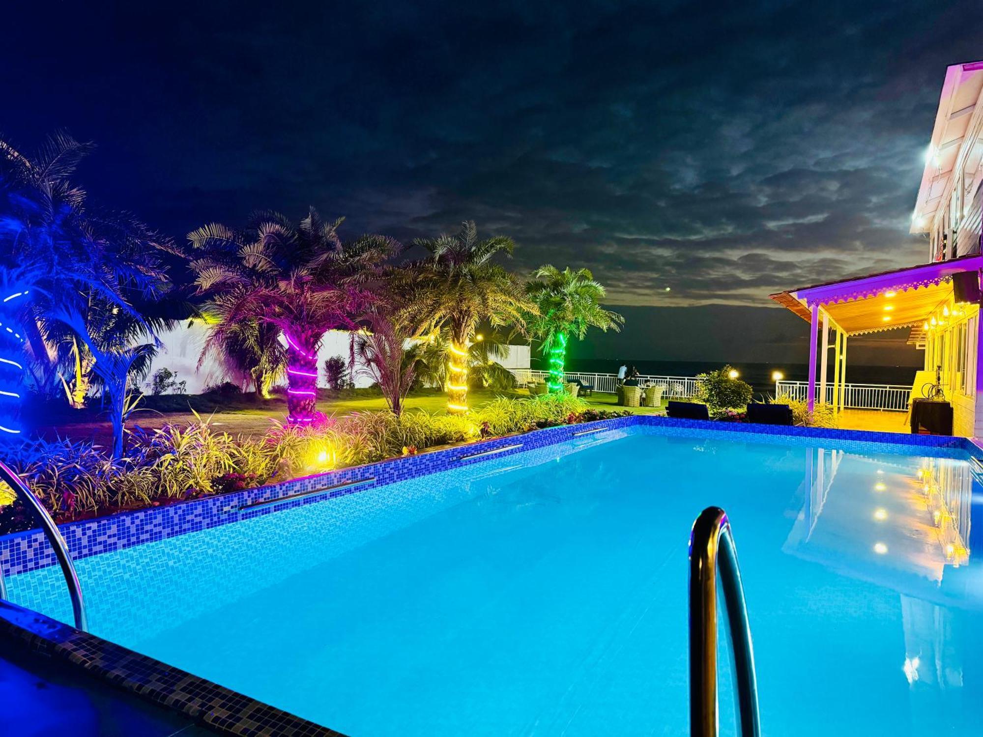 Maargit Beach Resort マンドレム エクステリア 写真