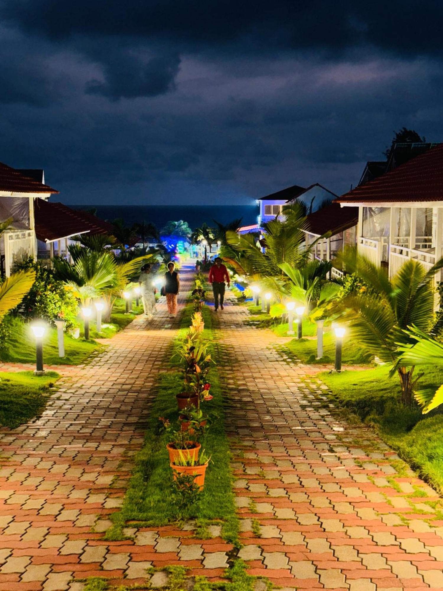 Maargit Beach Resort マンドレム エクステリア 写真