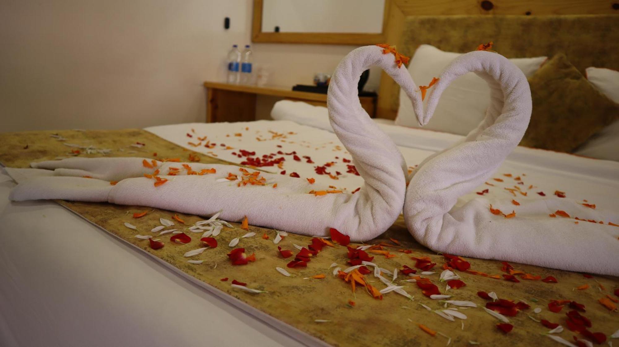 Maargit Beach Resort マンドレム エクステリア 写真