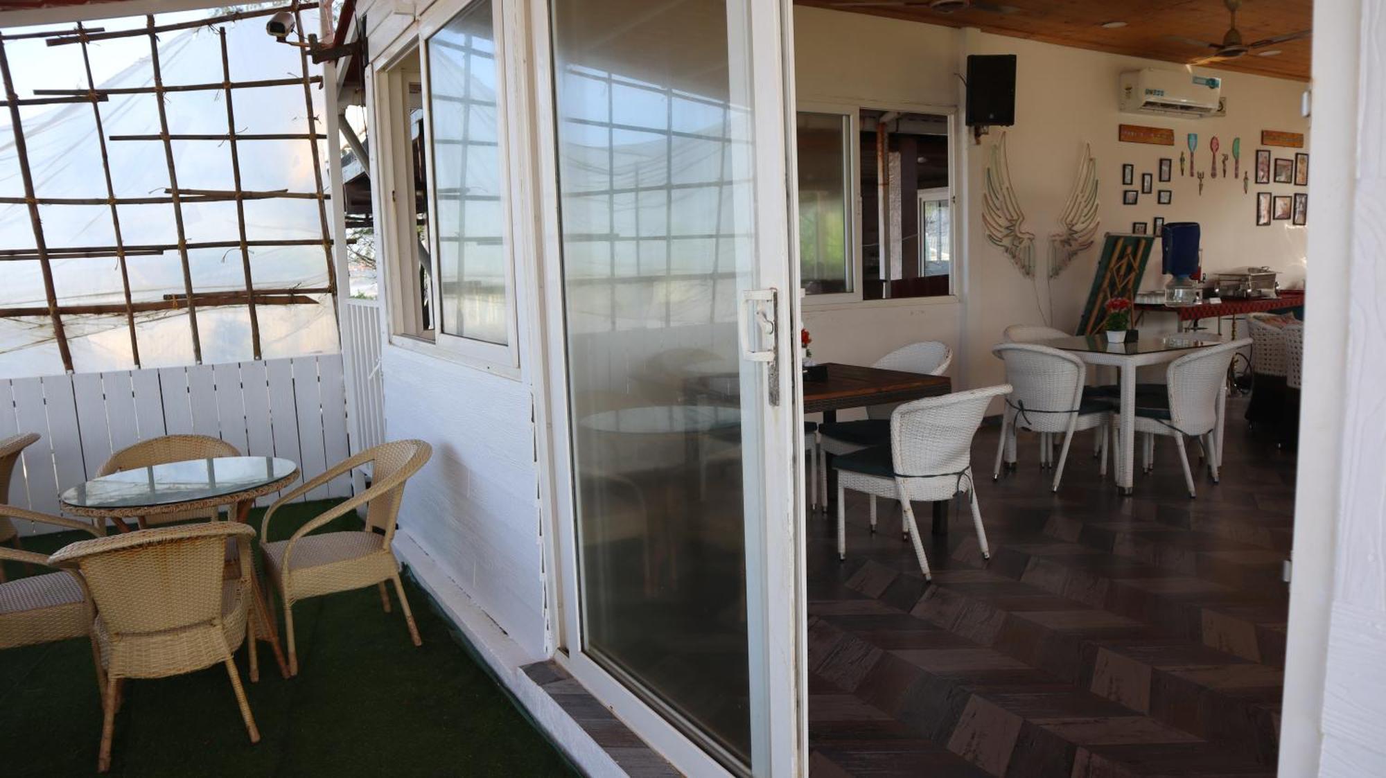 Maargit Beach Resort マンドレム エクステリア 写真